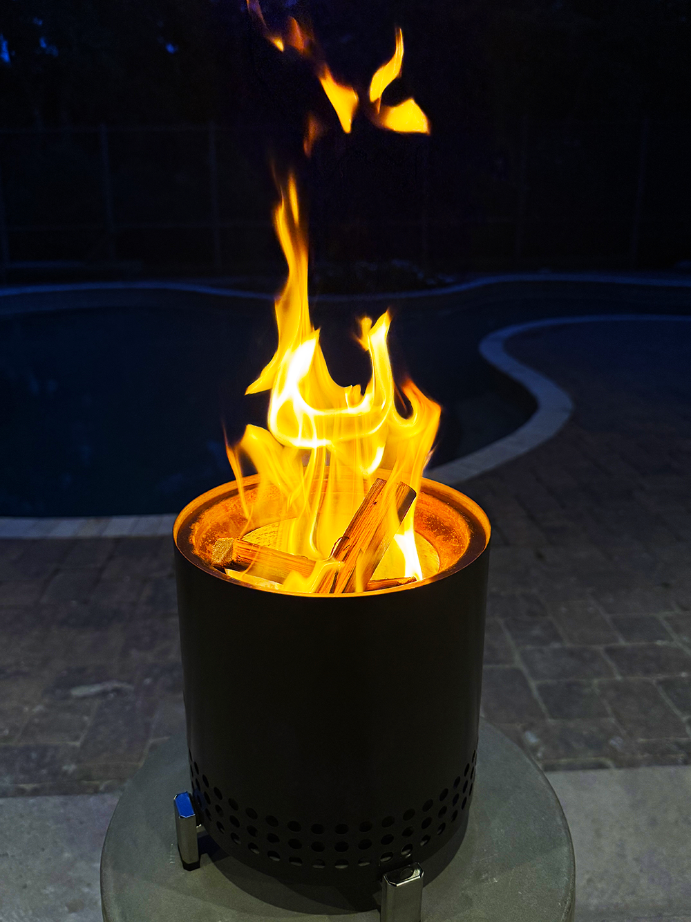 Flame Sticks™ Kindling 100% natural wood splits - perfect for starting your fire fast and easy